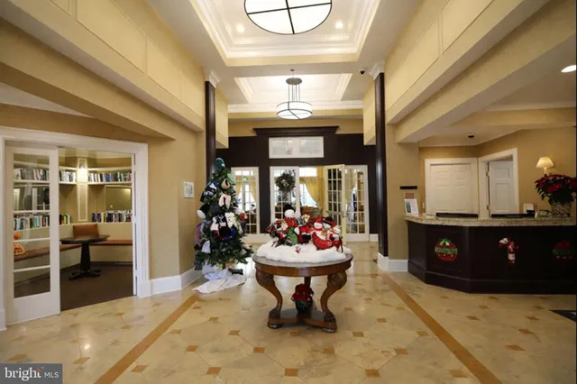 $375,000 | 400 Symphony Circle, Unit 422H, Cockeysville, MD 21030