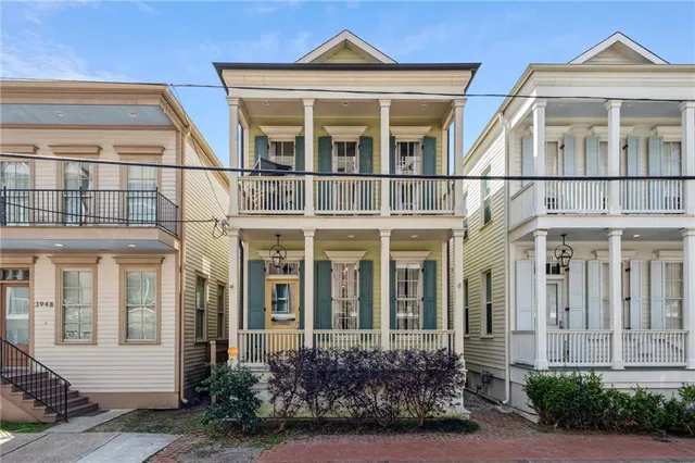 $4,300 | 3942 Burgundy Street, New Orleans, LA 70117