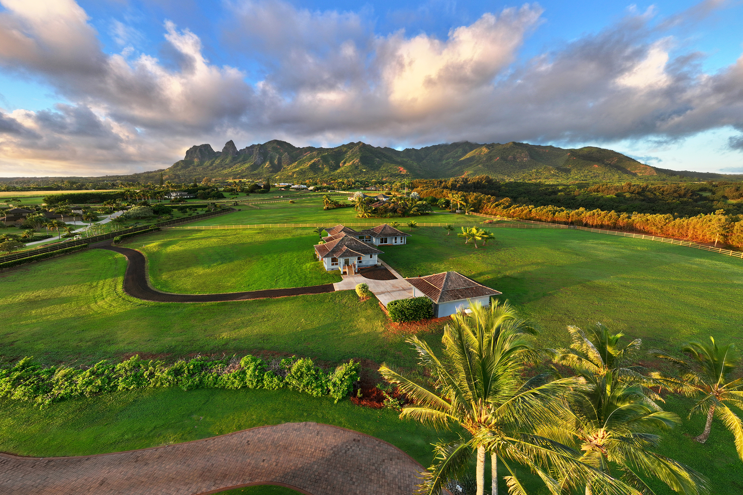 5494 J Kalalea View Kilauea, HI 96754 - Photo 2 of 23