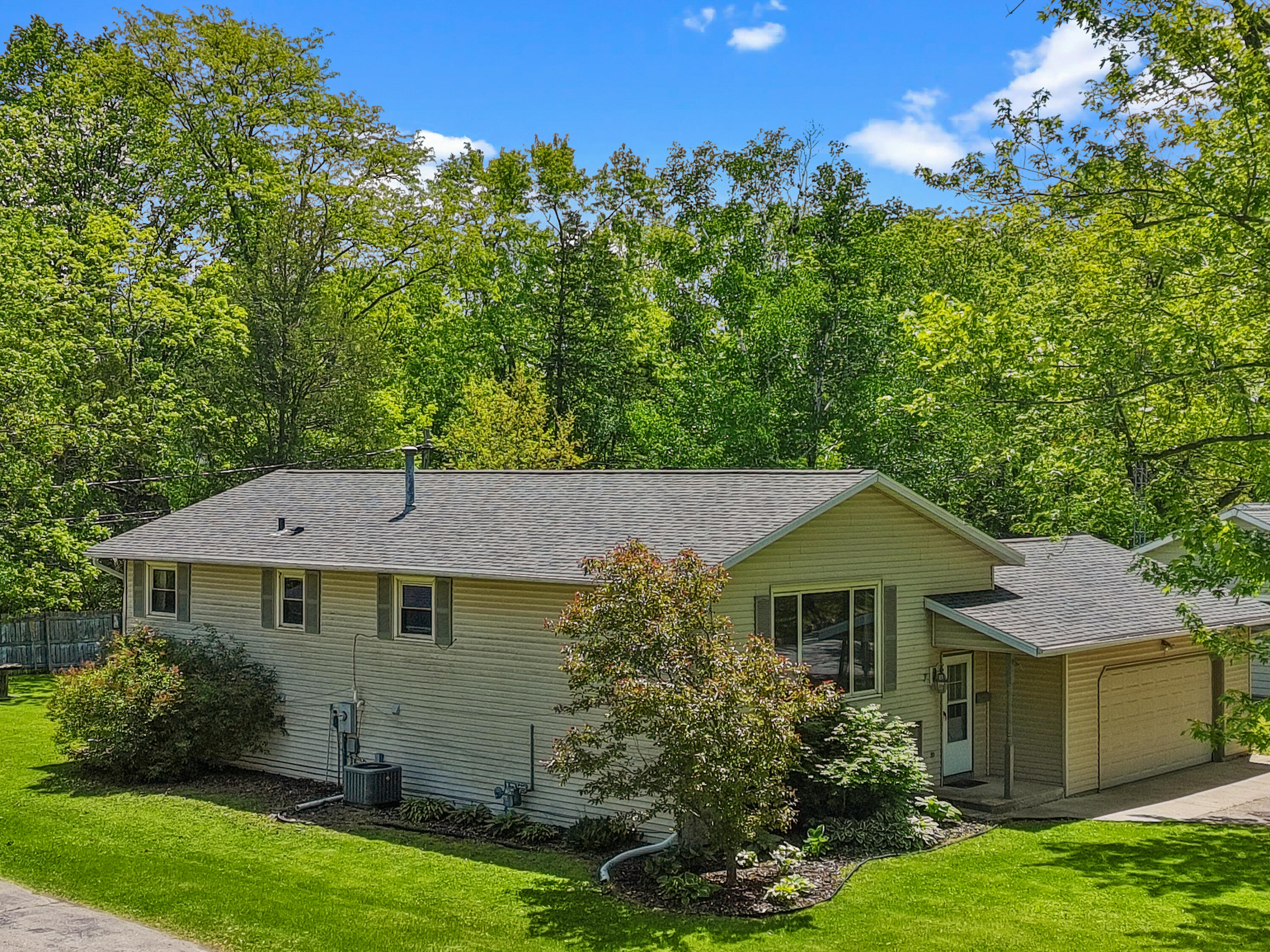 7 Ridgway Street Elkhorn, WI 53121 - Photo 1 of 1 7 Ridgway St. Elkhorn WI