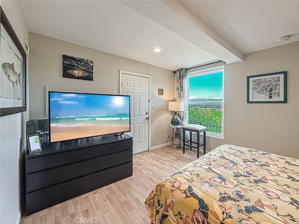 1059 Alta Vista Road Simi Valley, CA 93063 - Photo 19 of 30