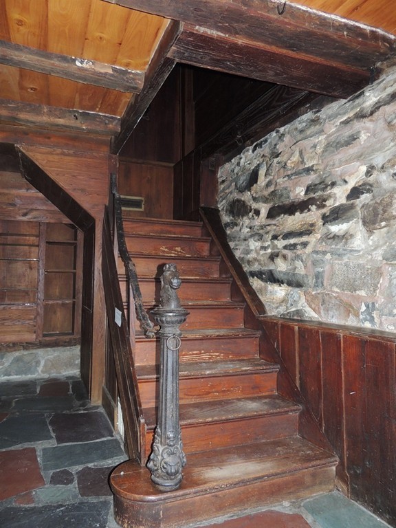 400 Lower Hampden Road Monson, MA 01057 - Photo 18 of 30 a view of entryway