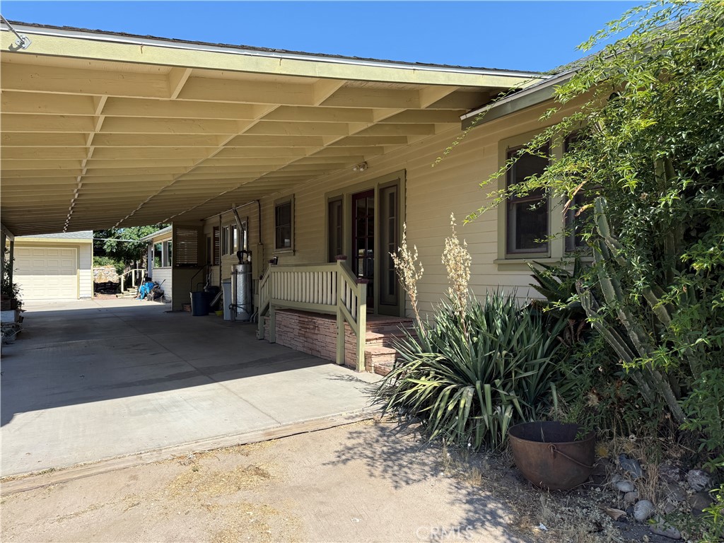 6535 O'Donovan Road Creston, CA 93432 - Photo 2 of 18 a view of a porch with potted plants
