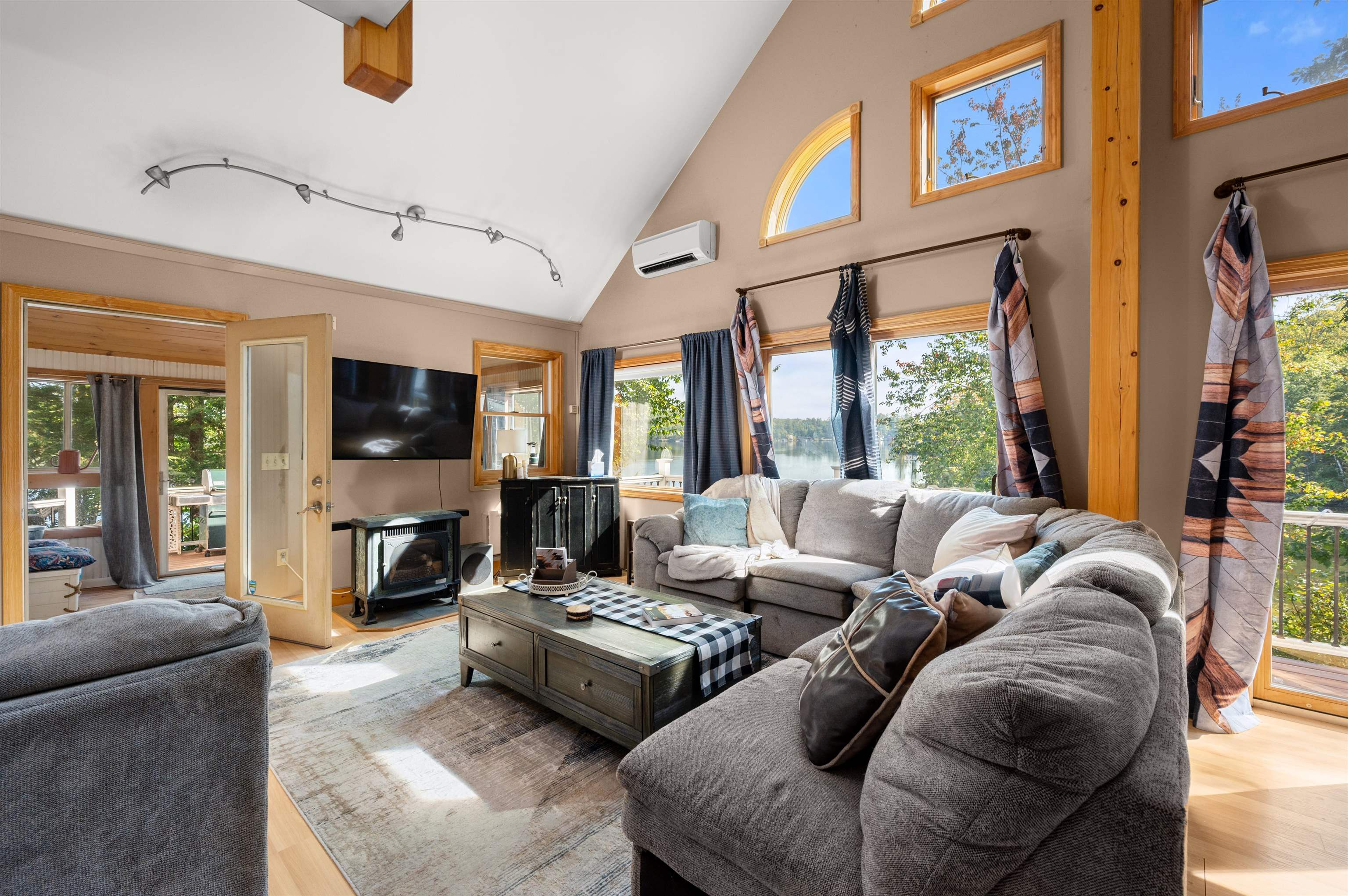 285 Webster Lake Road Franklin, NH 03235 - Photo 11 of 39