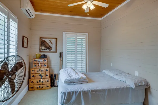 $1,895,000 | 107 North Broadway Street, Fellsmere, FL 32948