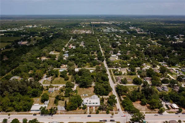 $1,895,000 | 107 North Broadway Street, Fellsmere, FL 32948