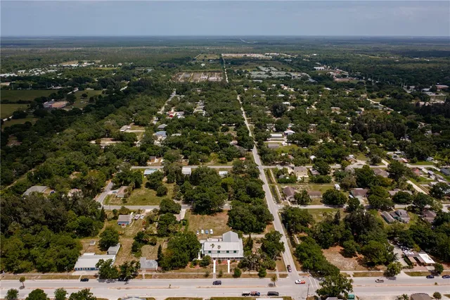 $1,895,000 | 107 North Broadway Street, Fellsmere, FL 32948