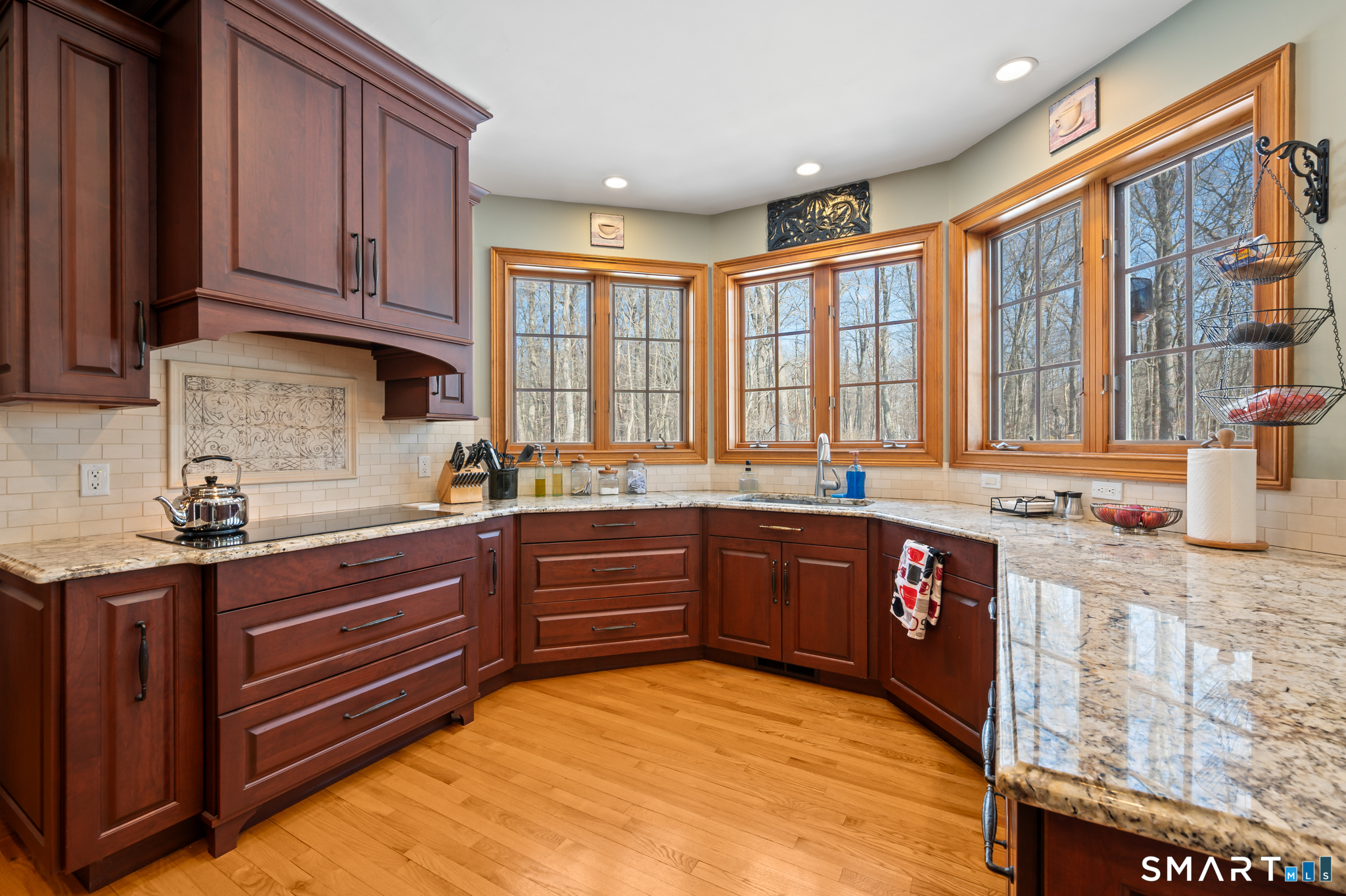 47 Taylor Road Colchester, CT 06415 - Photo 10 of 36