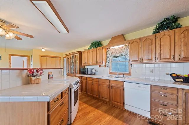 $340,000 | 443 Cedarwood Drive, Waynesville, NC 28785