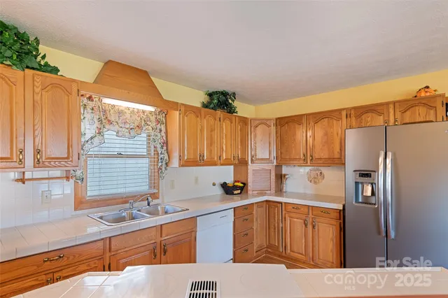 $340,000 | 443 Cedarwood Drive, Waynesville, NC 28785