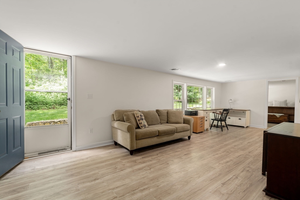26 Peckham Hill Road Sherborn, MA 01770 - Photo 28 of 33