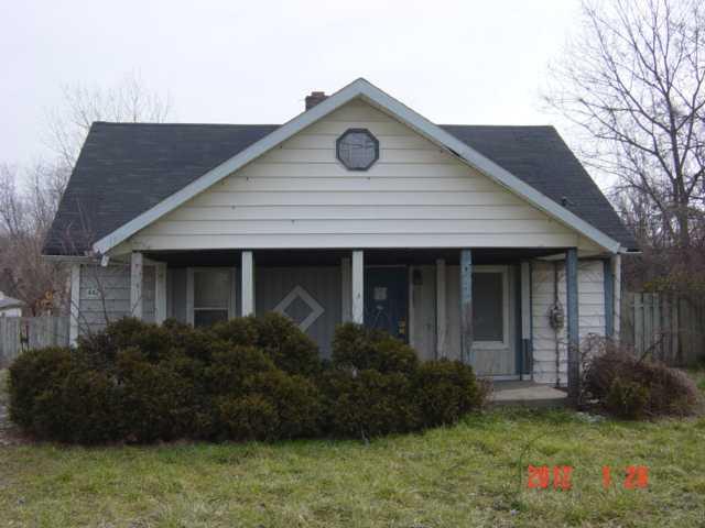 4423 Mann Road Indianapolis, IN 46221 - Photo 2 of 11 Gallery Image 2