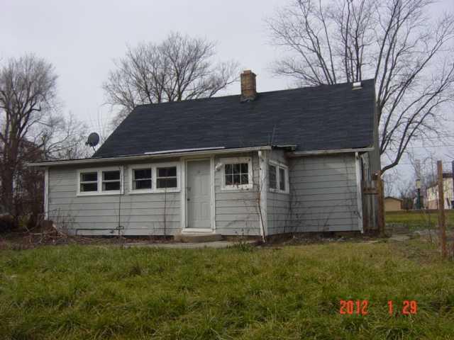 4423 Mann Road Indianapolis, IN 46221 - Photo 3 of 11 Gallery Image 3
