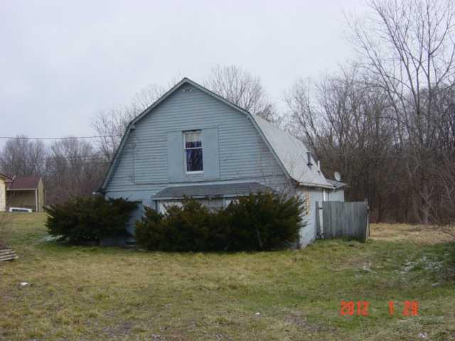4423 Mann Road Indianapolis, IN 46221 - Photo 4 of 11 Gallery Image 4