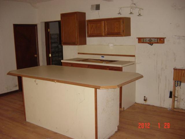 4423 Mann Road Indianapolis, IN 46221 - Photo 10 of 11 Gallery Image 10
