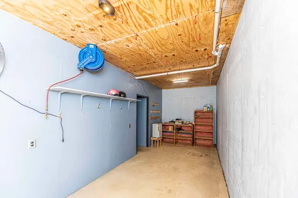 $329,900 | 207 Meade Lake Road, Atoka, TN 38004