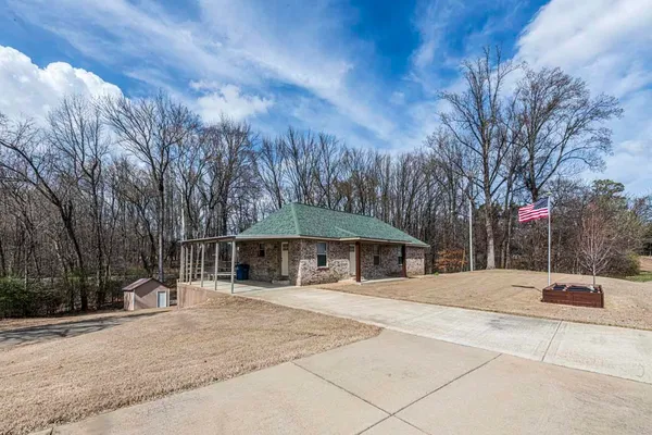 $329,900 | 207 Meade Lake Road, Atoka, TN 38004