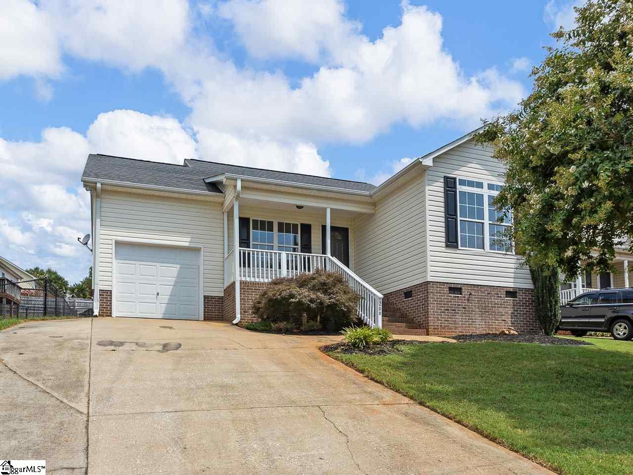 266 West Clark Road Inman, SC 29349 - Photo 1 of 21