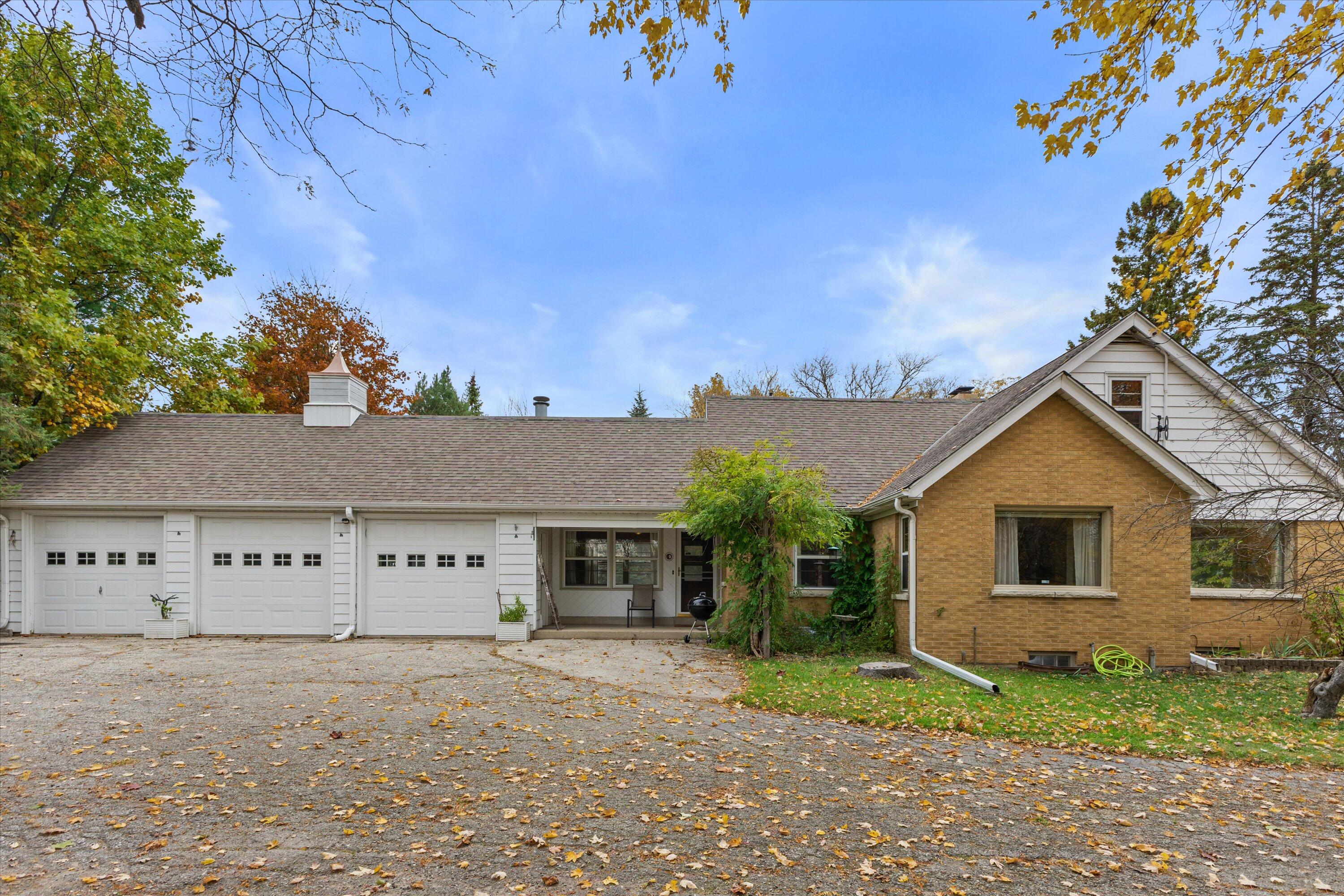 7043 North 107th Street Milwaukee, WI 53224 - Photo 40 of 55 58-IMG_1547