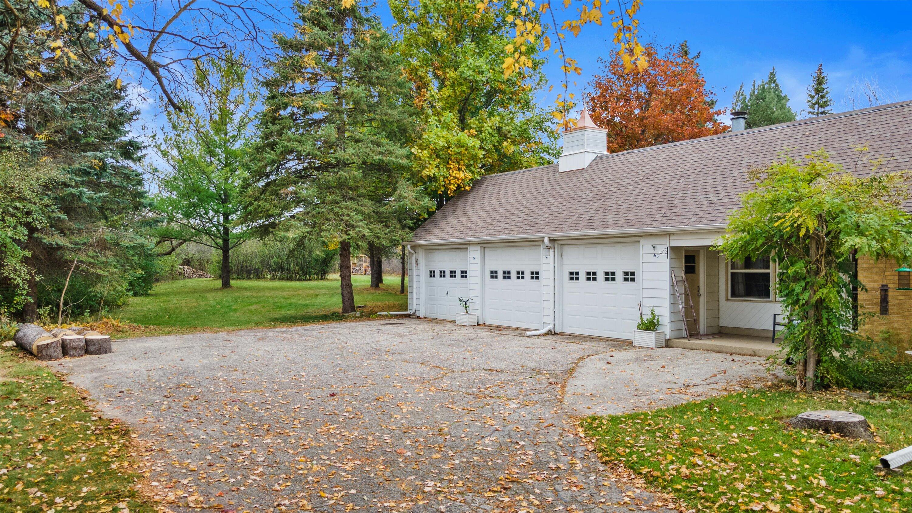7043 North 107th Street Milwaukee, WI 53224 - Photo 51 of 55 3.5 Car Garage
