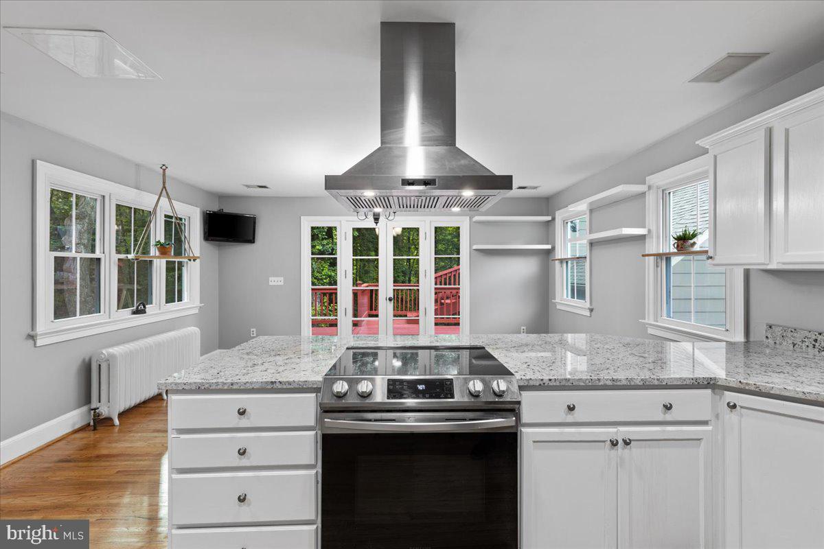 1100 Plum Point Road Huntingtown, MD 20639 - Photo 13 of 52 BEAUTIFUL KITCHEN