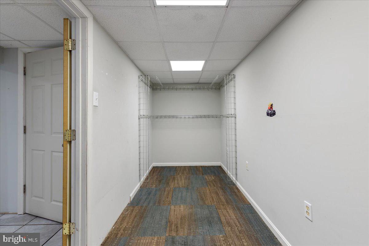 1100 Plum Point Road Huntingtown, MD 20639 - Photo 31 of 52 LARGE WALK-IN-COSET