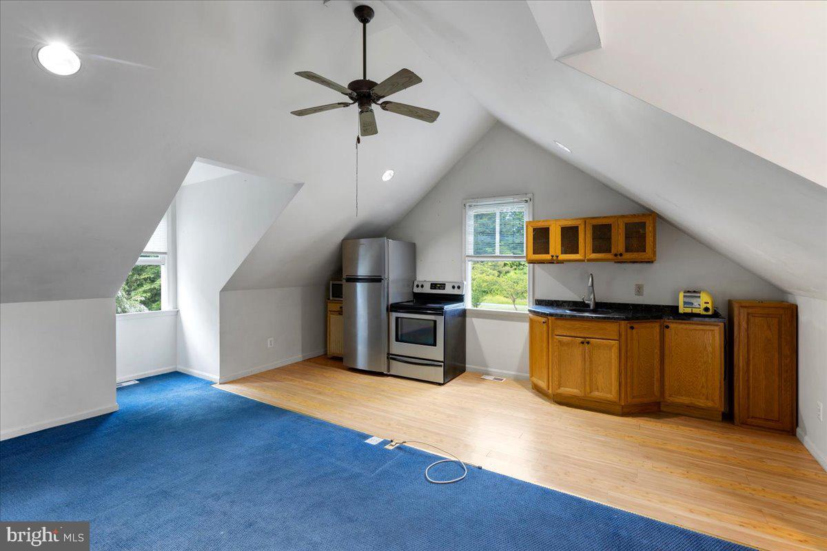 1100 Plum Point Road Huntingtown, MD 20639 - Photo 34 of 52 IN-LAW APT/KITCHEN