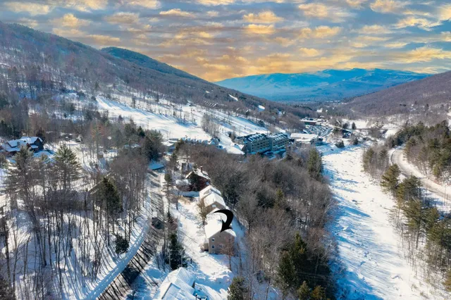 $649,900 | 9 Lappin Lane, Unit 4, Lincoln, NH 03251