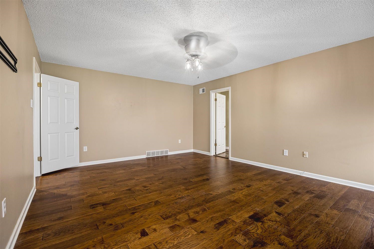 8970 Farmoor Road Germantown, TN 38139 - Photo 15 of 35