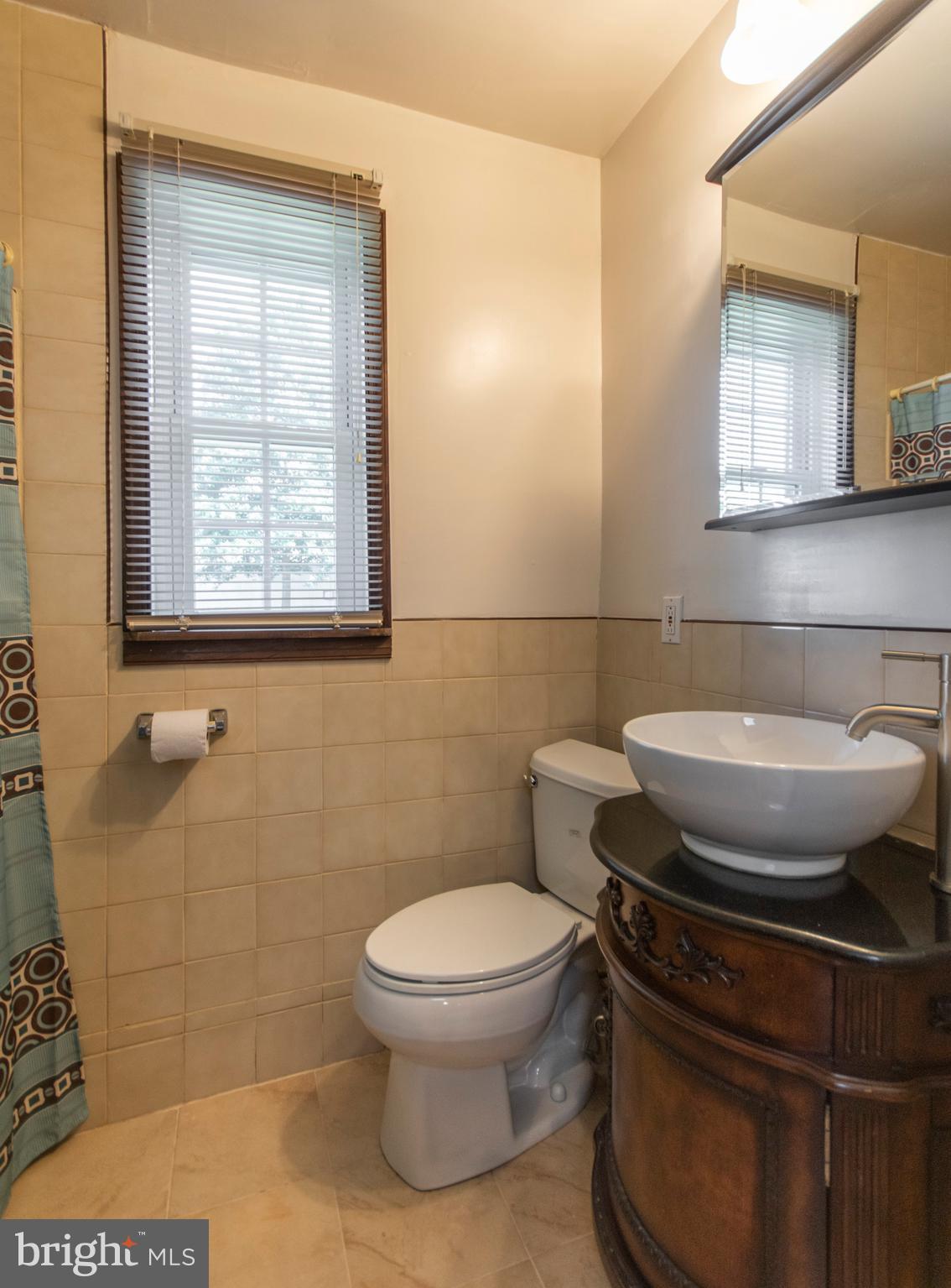 819 Chesterton Road Fairless Hills, PA 19030 - Photo 5 of 22 Gallery Image 5