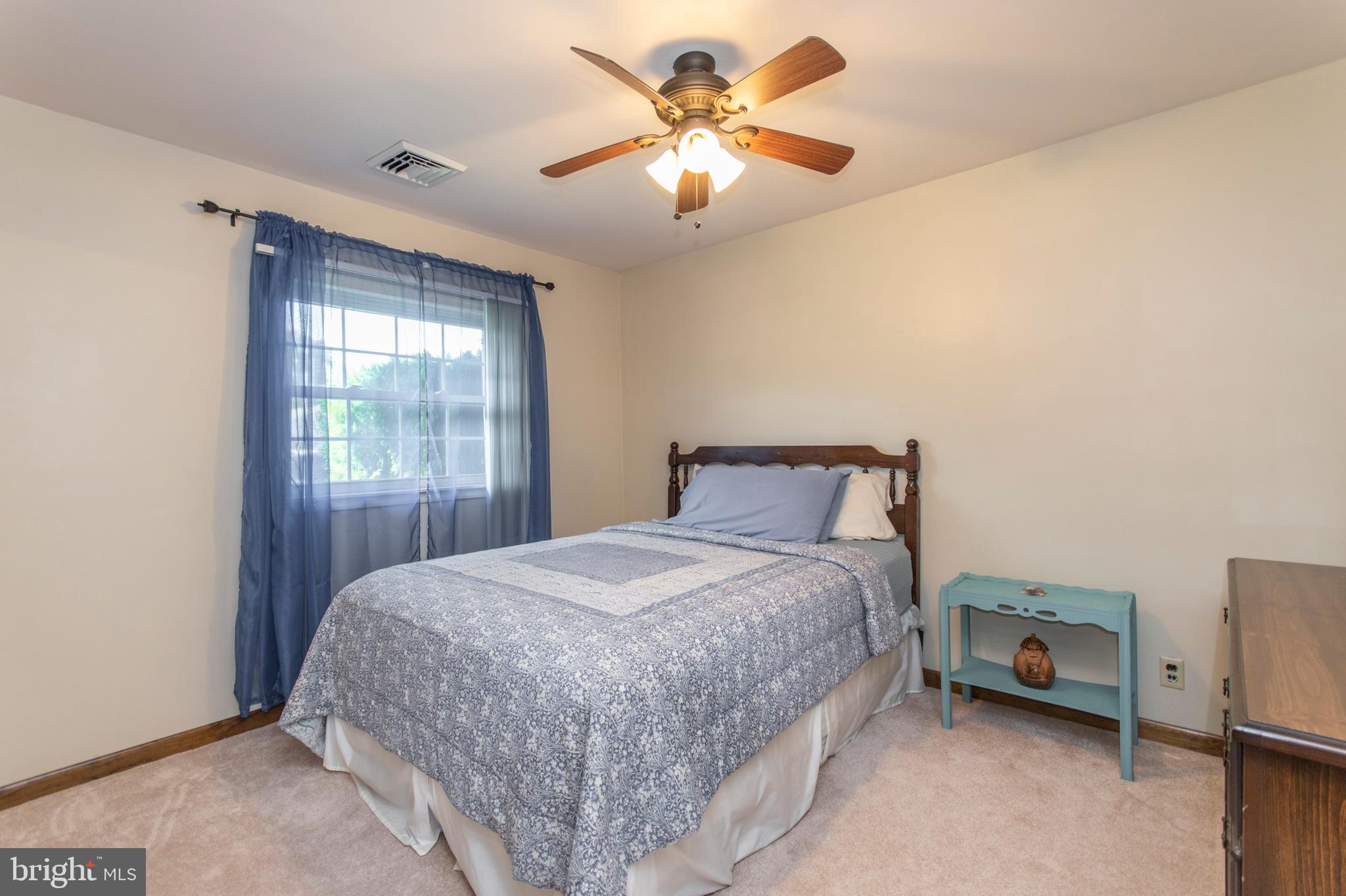 819 Chesterton Road Fairless Hills, PA 19030 - Photo 6 of 22 Gallery Image 6