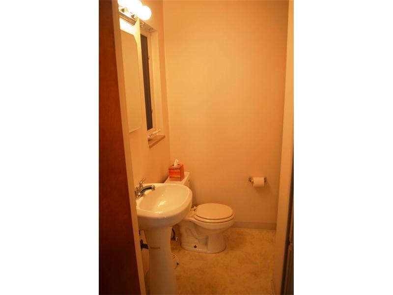 343 Beadling Rd. Mt. Lebanon, PA 15228 - Photo 11 of 15 Partial Bath.