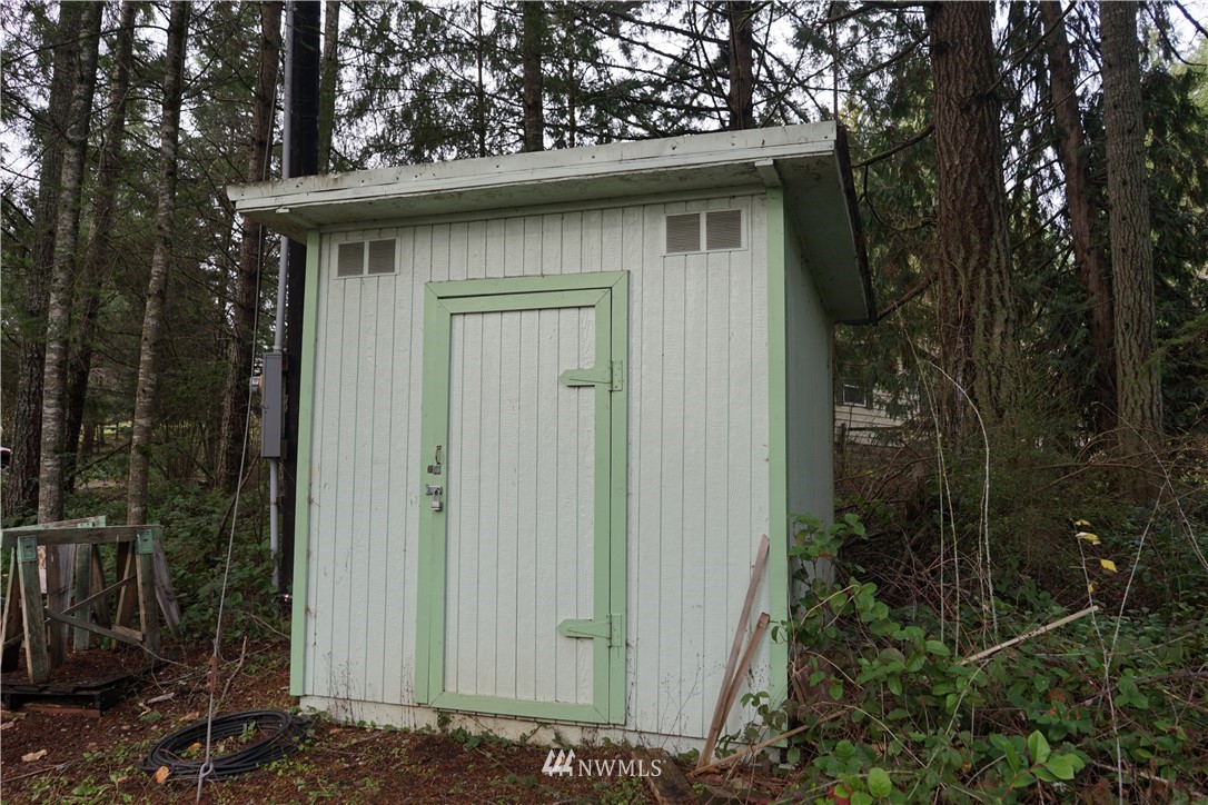 8405 Rainier Road Southeast Olympia, WA 98513 - Photo 3 of 24 Gallery Image 3