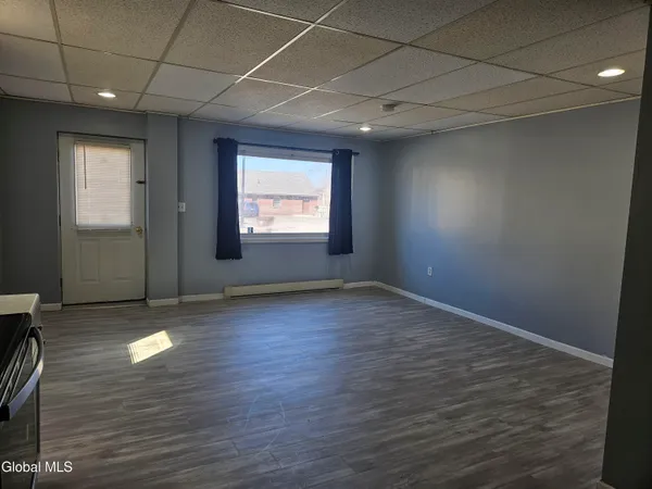 $1,100 | 38 Main Street, Unit 2, Coeymans, NY 12045