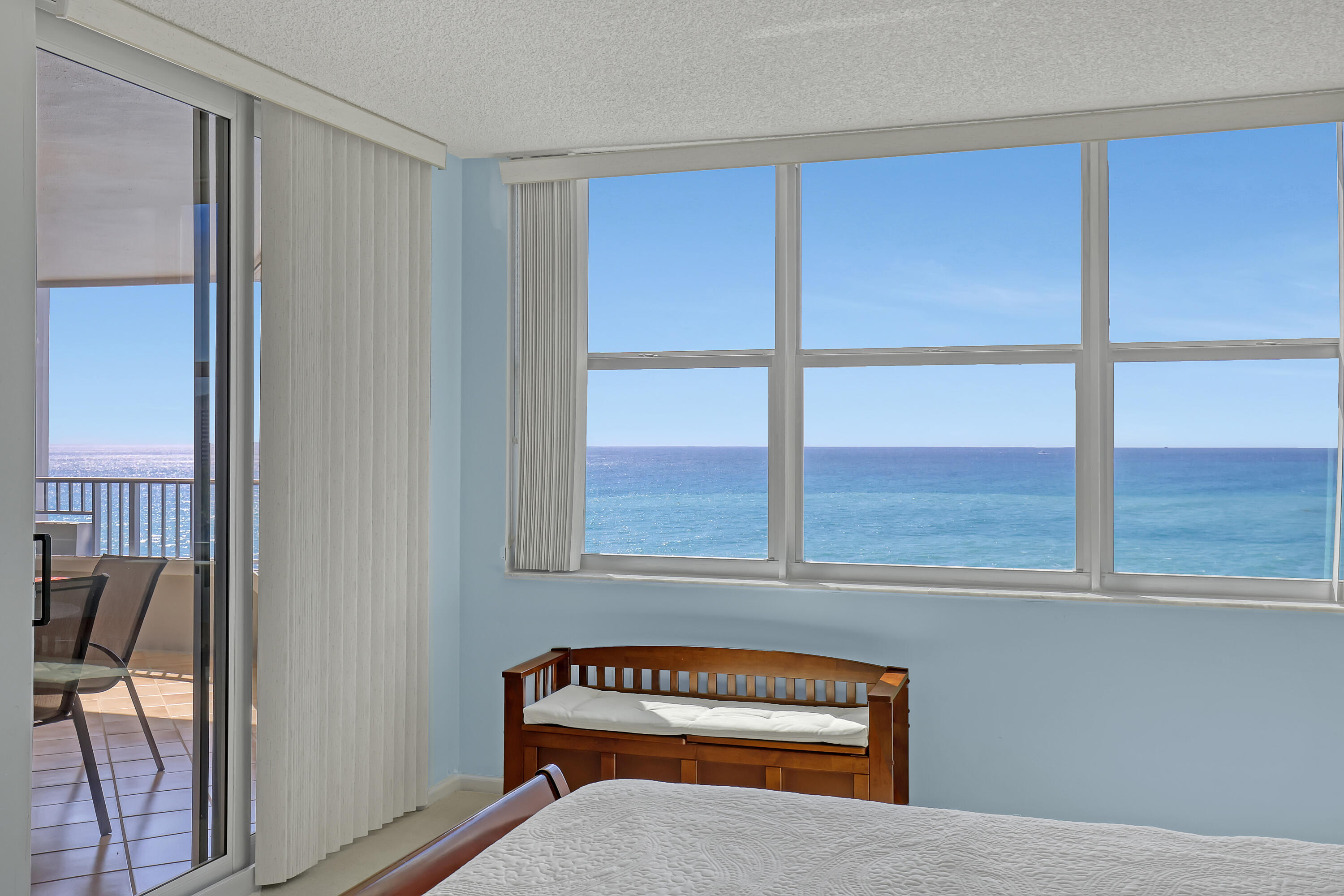 5200 North Ocean Drive, Unit 904 Singer Island, FL 33404 - Photo 21 of 60 View Master Bedroom
