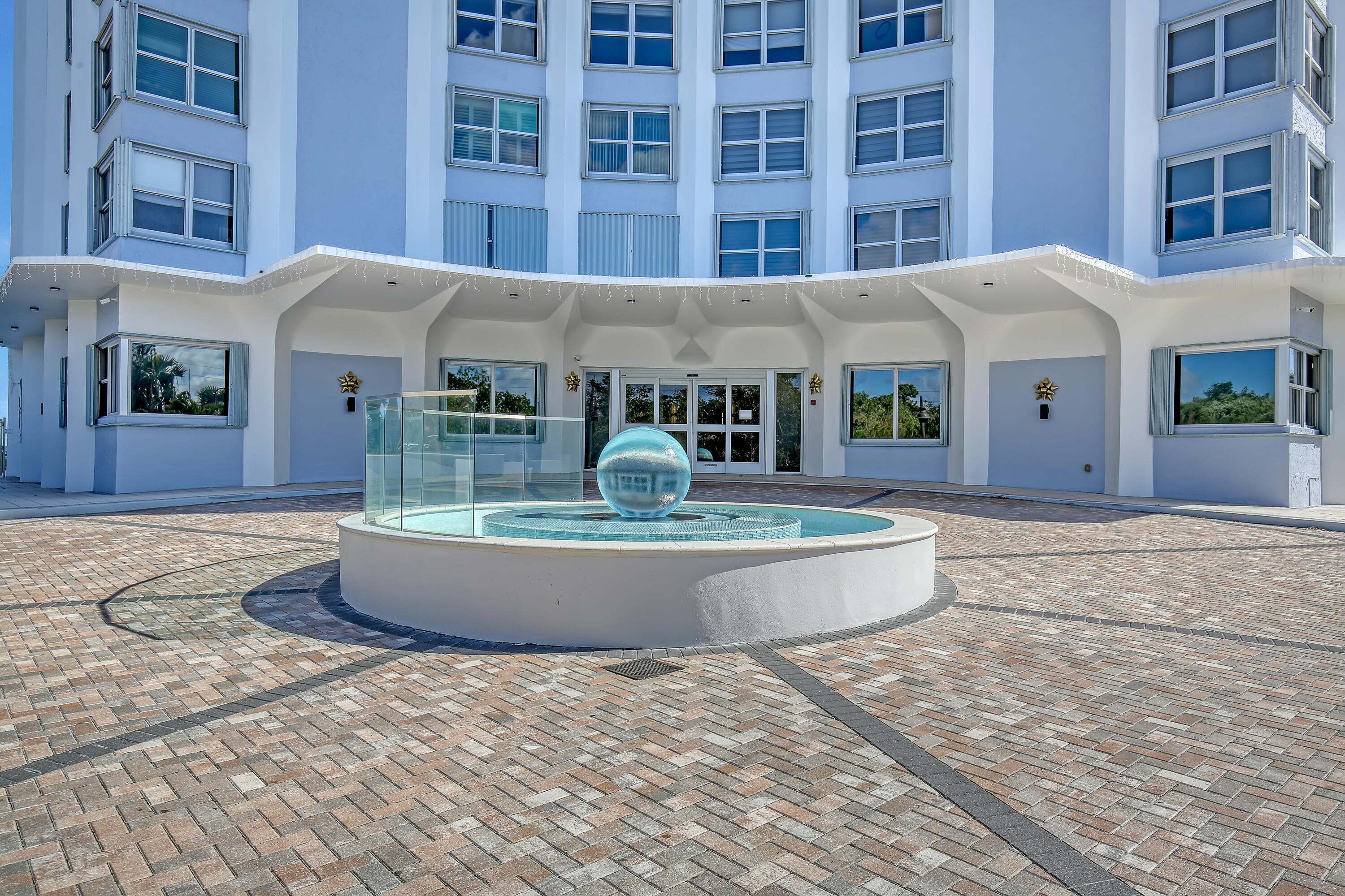 5200 North Ocean Drive, Unit 904 Singer Island, FL 33404 - Photo 44 of 60 Corniche (9)