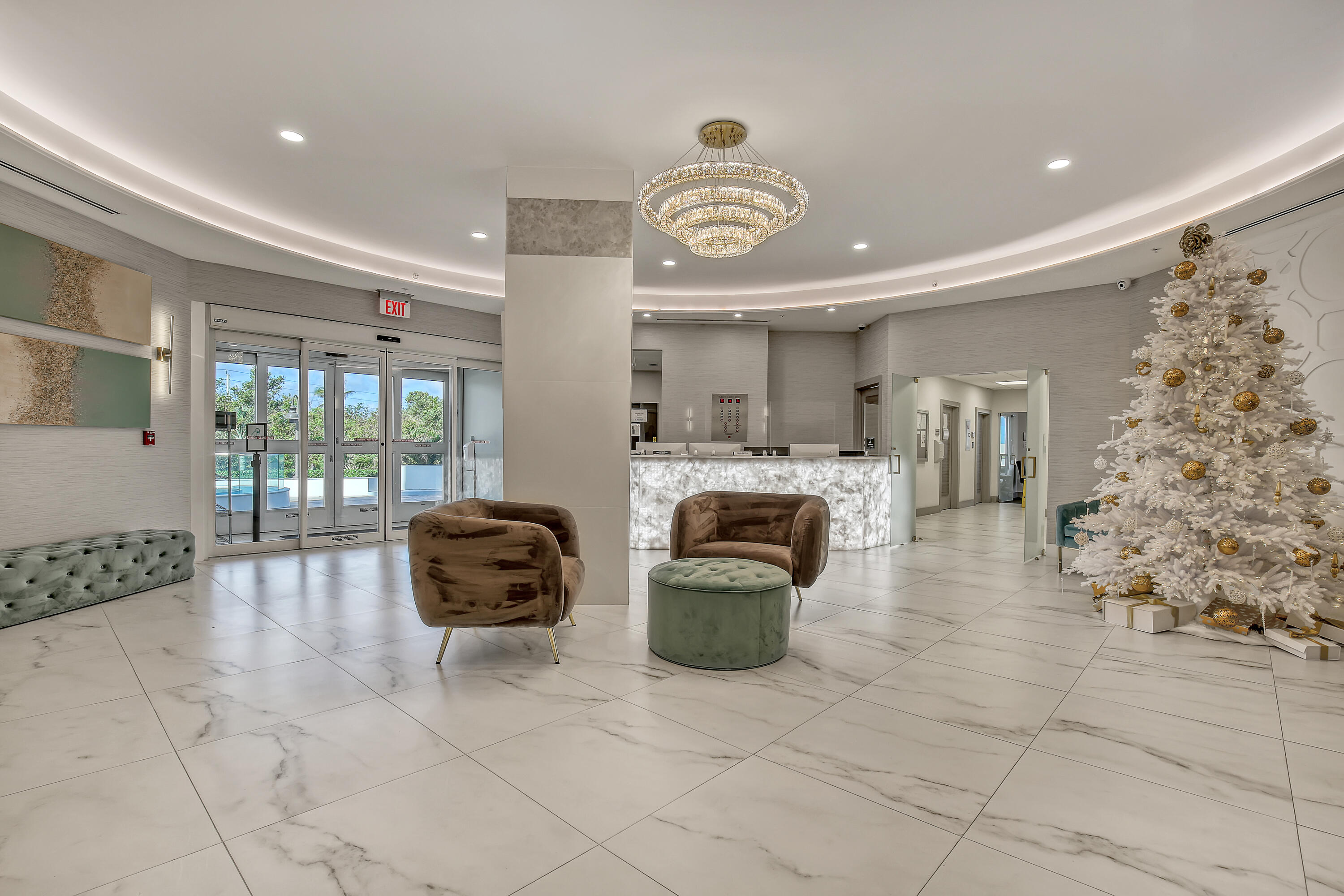 5200 North Ocean Drive, Unit 904 Singer Island, FL 33404 - Photo 46 of 60 Lobby