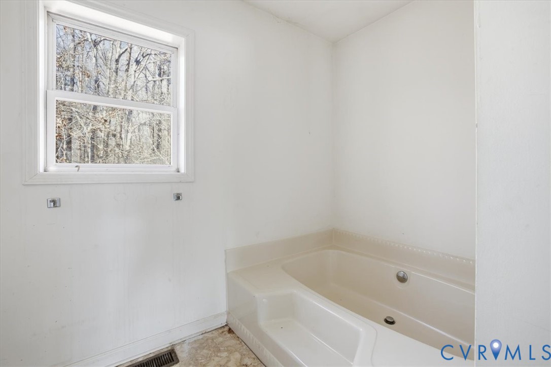 63 Legrande Road Dillwyn, VA 23936 - Photo 15 of 27 Gallery Image 15