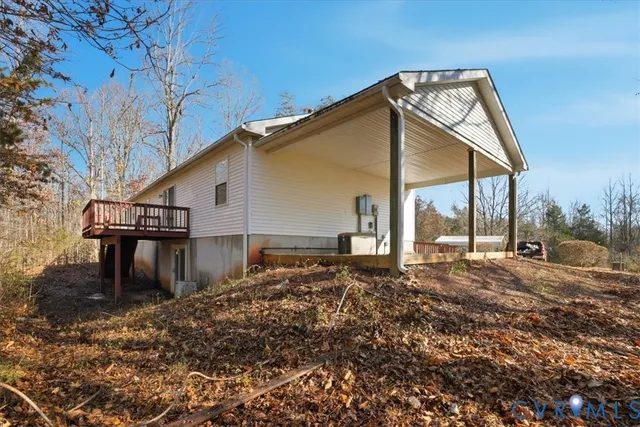 $179,900 | 63 Legrande Road, Dillwyn, VA 23936