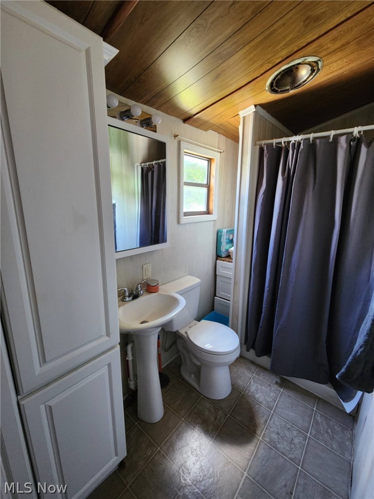 17875 Lashley Road, Unit 194 Senecaville, OH 43780 - Photo 26 of 39