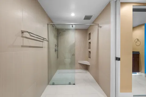 $746,500 | 511 Bayshore Drive, Unit 904, Fort Lauderdale, FL 33304