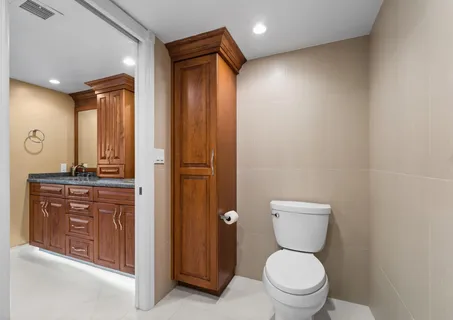 $746,500 | 511 Bayshore Drive, Unit 904, Fort Lauderdale, FL 33304