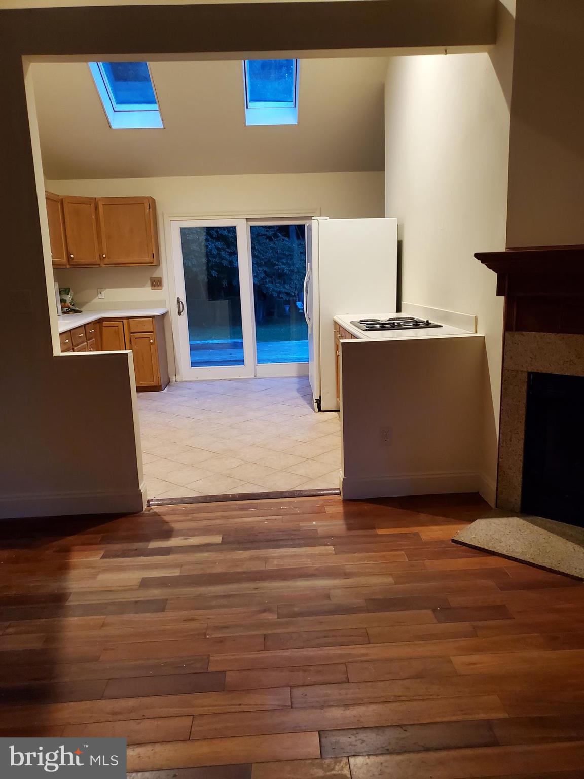 174 Norcross Road Berlin, NJ 08009 - Photo 2 of 22
