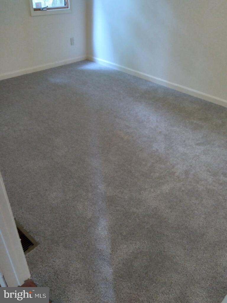 174 Norcross Road Berlin, NJ 08009 - Photo 6 of 22