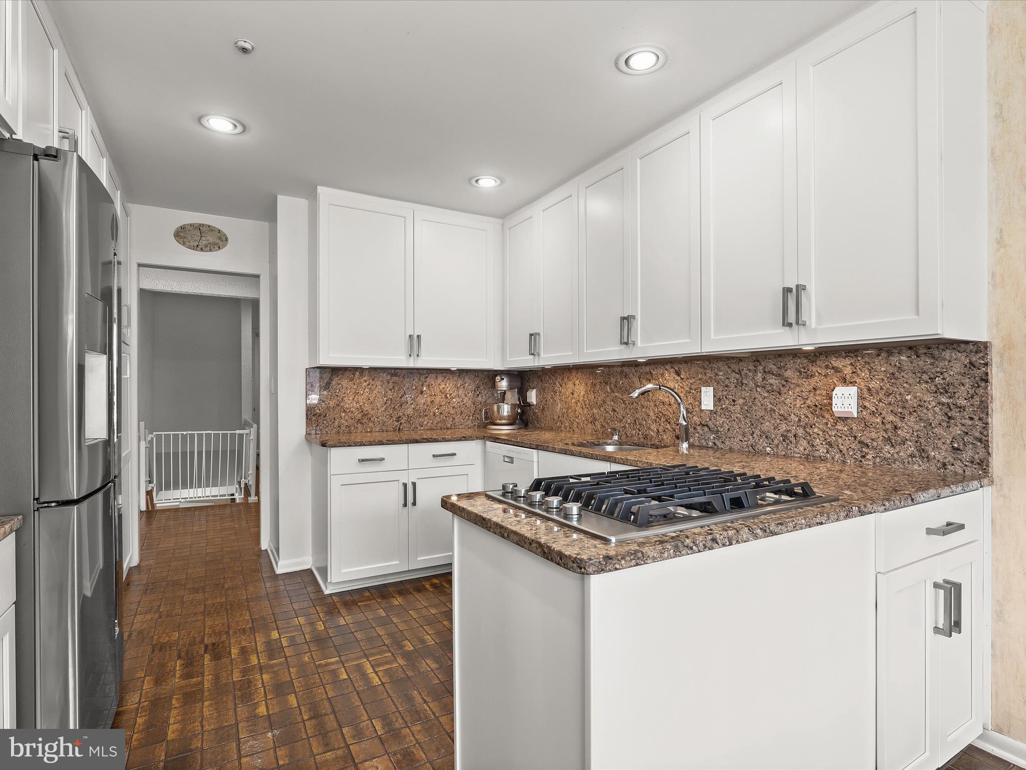 2009 Jolly Road Baltimore, MD 21209 - Photo 14 of 53 Kitchen
