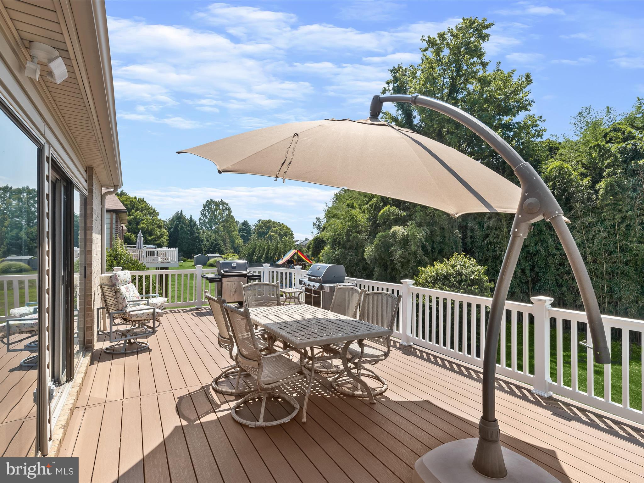 2009 Jolly Road Baltimore, MD 21209 - Photo 41 of 53 Deck