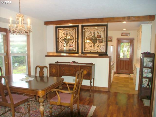 11495 Southeast Revenue Road Boring, OR 97009 - Photo 5 of 16