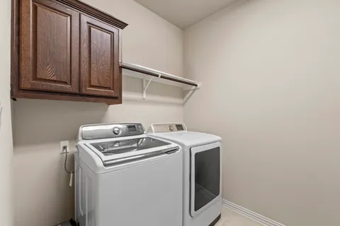 $695,000 | 126 Medina Hills Court, Austin, TX 78737