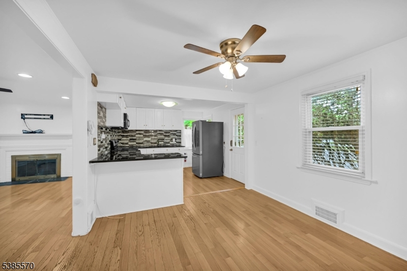 3 Country Club Road Livingston, NJ 07039 - Photo 12 of 34