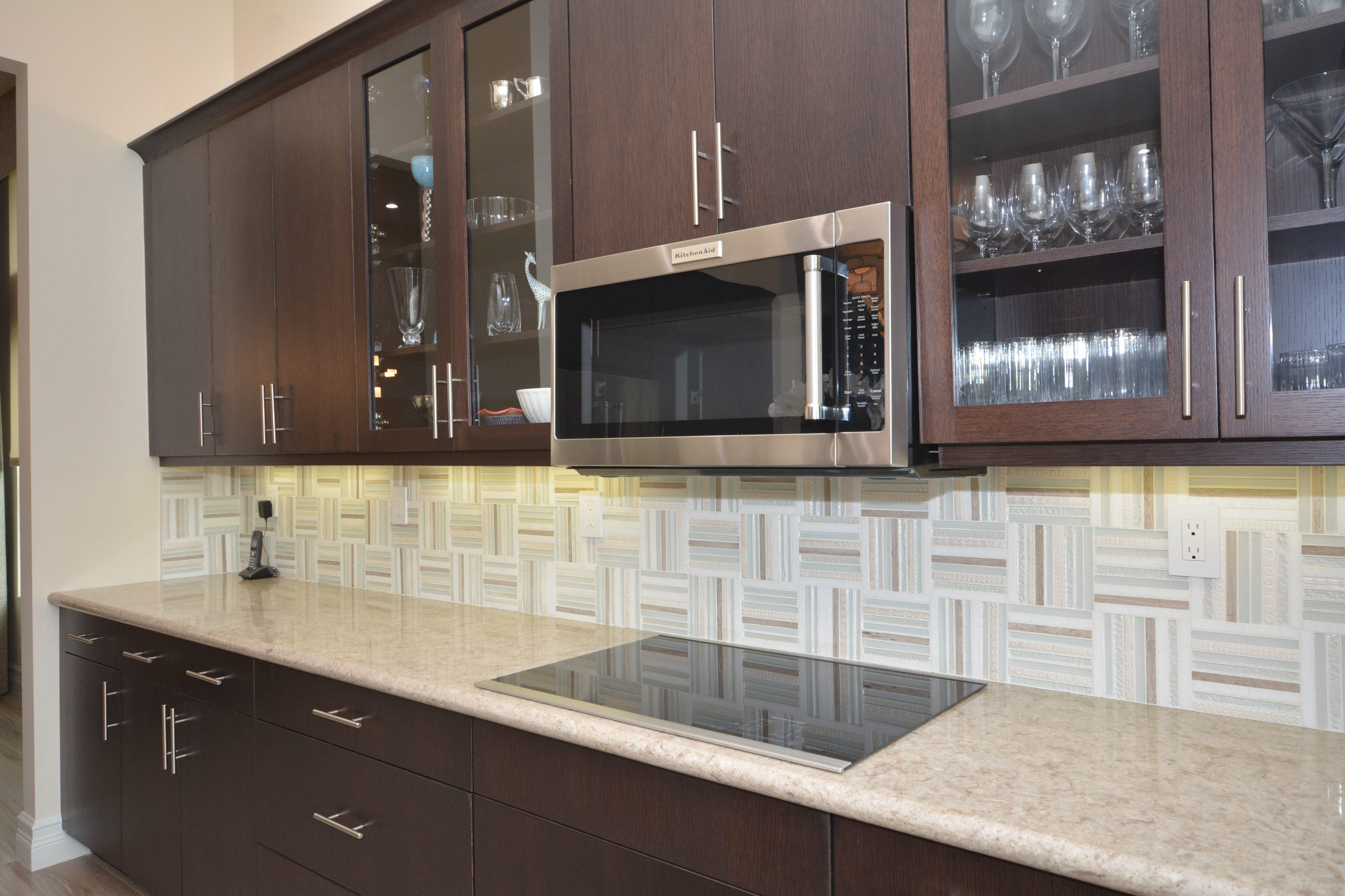 8290 Razorback Court Boynton Beach, FL 33473 - Photo 12 of 67 Glass Tile Backsplash